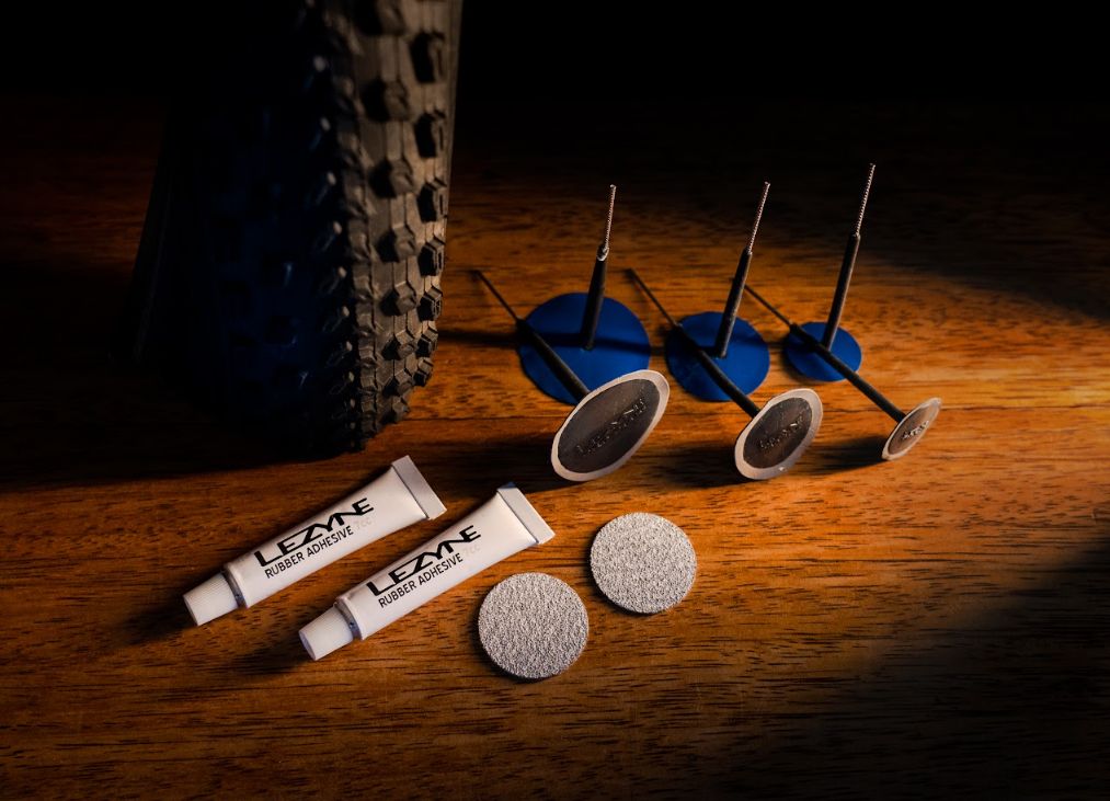 Lezyne Tubeless Pro Plugs – Tubeless-renkaiden pikapaikkaussarja