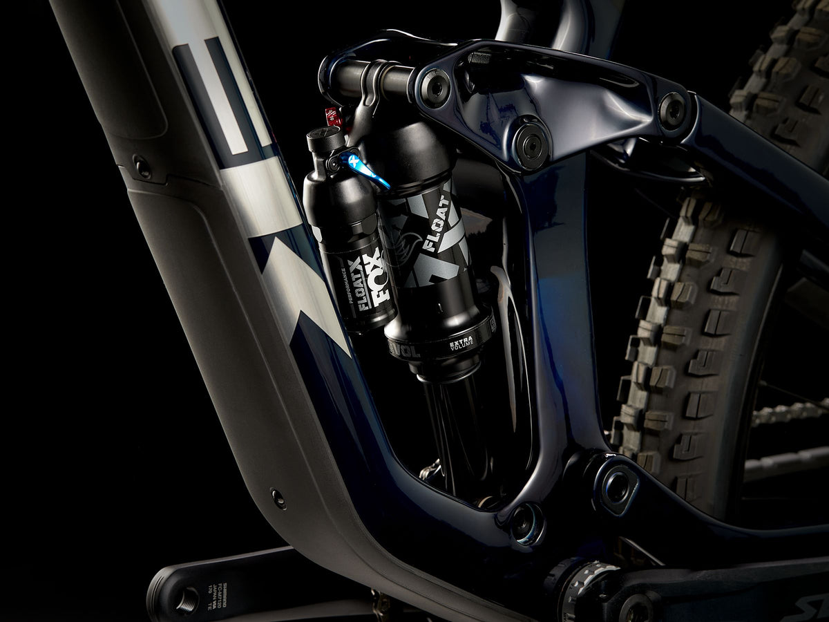 Trek Slash 9.7 Gen 5 L Carbon Blue Smoke/Trek Black